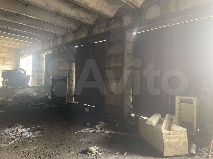 Свободного назначения, 300 м²