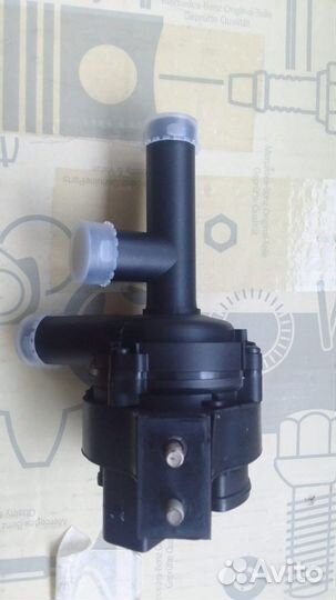 Дополнительная водяная помпа Mercedes S-Class W221