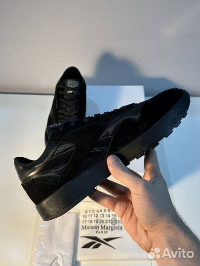 Maison Margiela x Reebok Tabi Black 8US