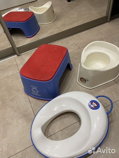 Baby bjorn сидение и подставка, + горшок Италия