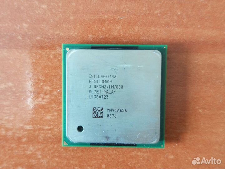Процессор Intel Pentium 4 3 GHz, SL7E4, S478