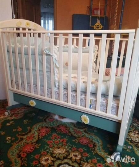 Детская кровать с балдахином на колёсиках, люлька