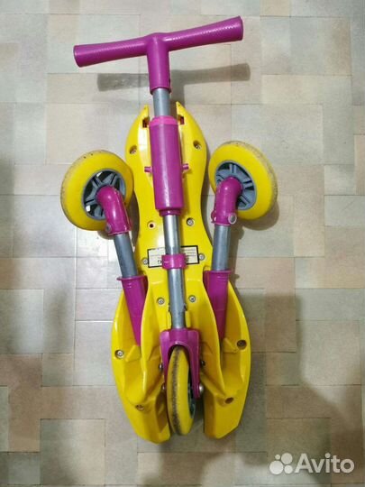 Беговел трехколесный детям с 1 до 2 лет
