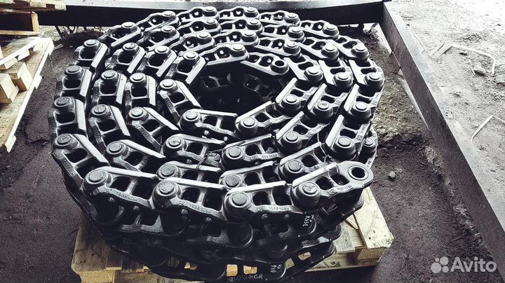 Цепь гусеничная 51L R250LC-3 9145324