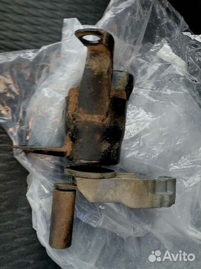 Опора двигателя mazda 2 de