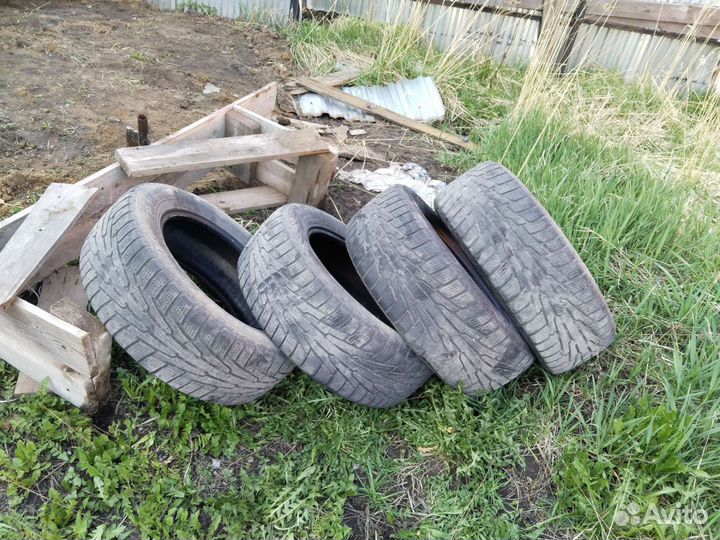 Nokian Tyres Hakkapeliitta R 235/60 R17