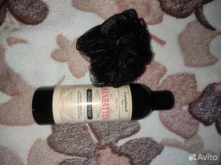 Тонизирующий гель-шампунь Compliment