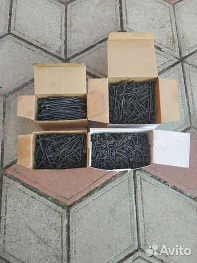 Анкерные болты, крепёжные углы и другие крепежи