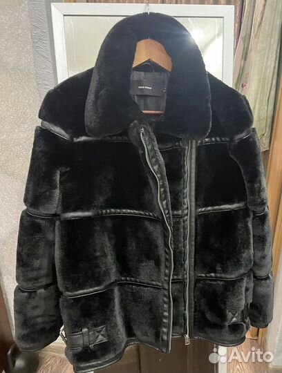 Меховая куртка женская