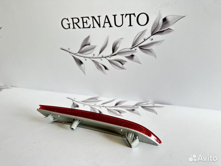 Mazda CX 7 катафот заднего бампера правый 10-12