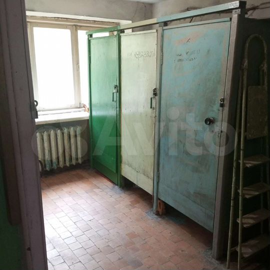 Комната 19,3 м² в > 9-к., 2/5 эт.