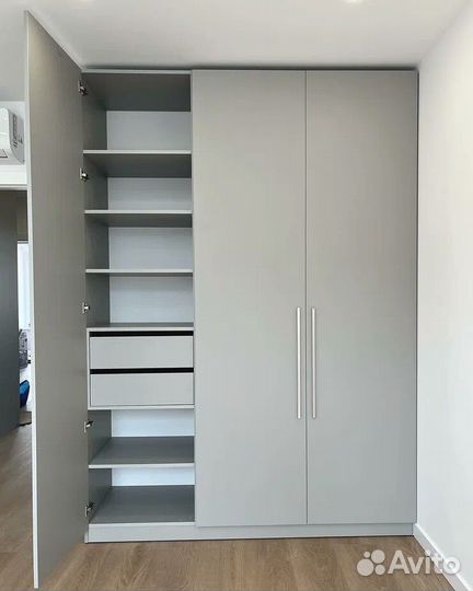 Красивый шкаф