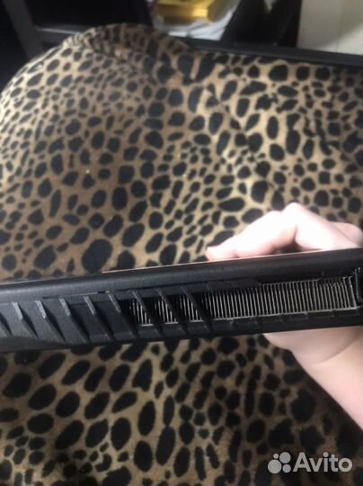 Модель Thin GF63 12HW