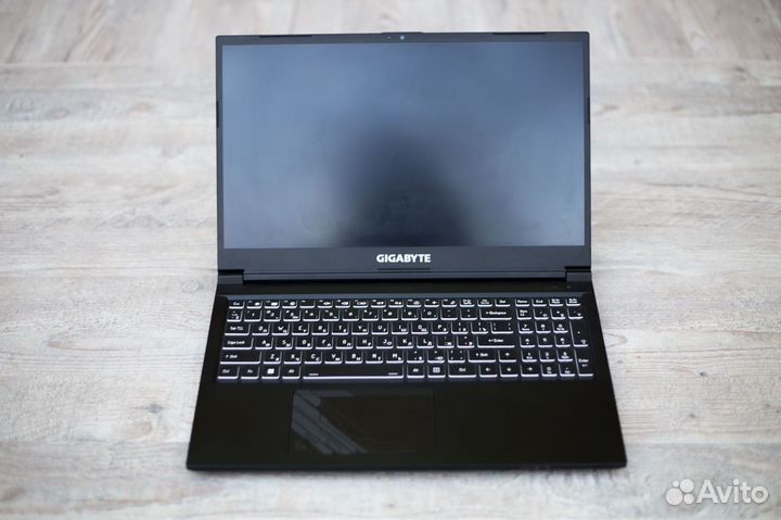 Ноутбук игровой Gigabyte G5 KF