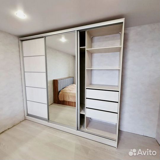 Стильный шкаф купе