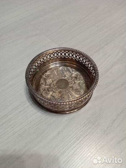 Подставка для бутылок