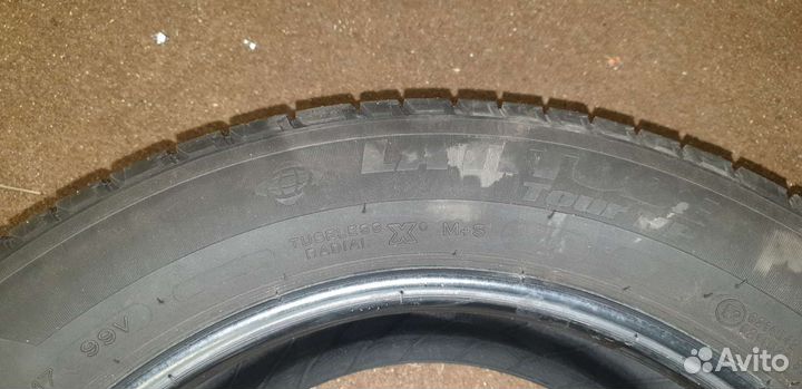 Michelin Defender XT 235/55 R17 99B