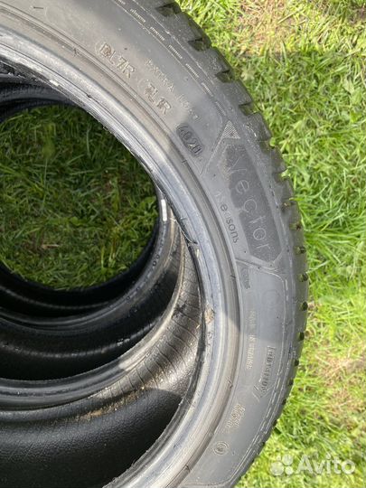 Goodyear Vector 4Seasons Gen-3 225/45 R17 94W