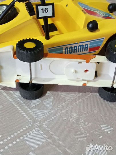 Детская игрушка трактор СССР