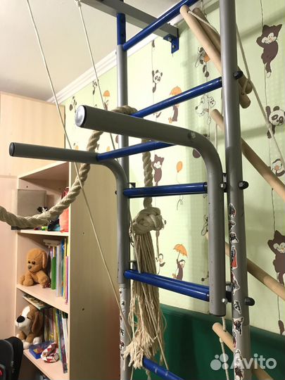 Шведская стенка с турником и брусьями б/у