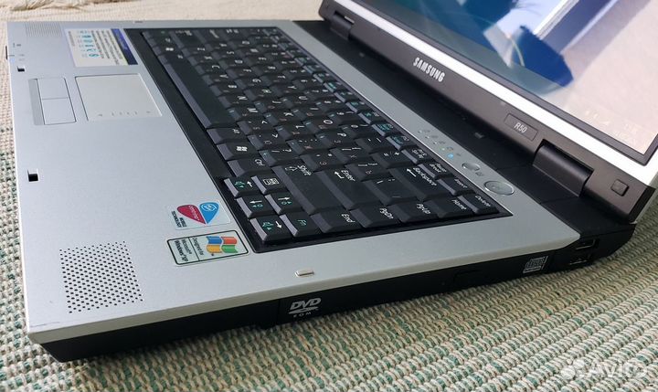 Ноутбук Samsung r50