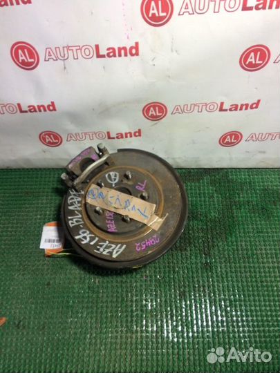 Ступица задняя левая Toyota Blade AZE156