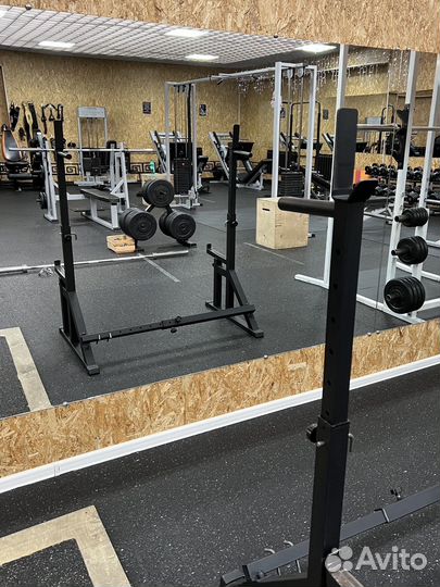 Стойка для штанги