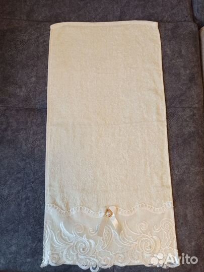 Подарочный набор махровых полотенец