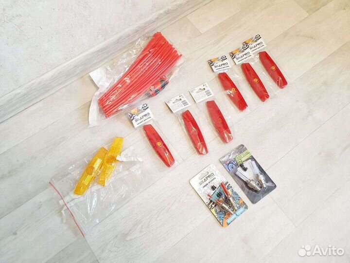 Катафоты светильники на спицы колес велосипеда