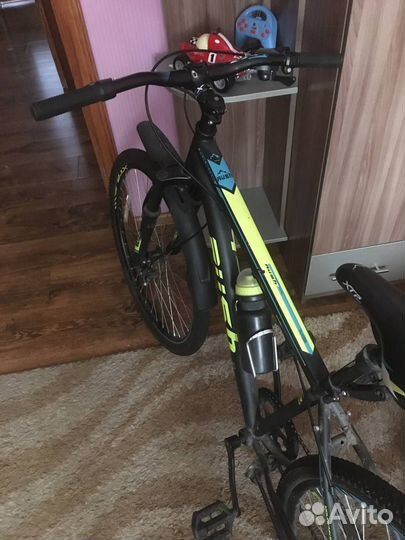 Продам велосипед rush