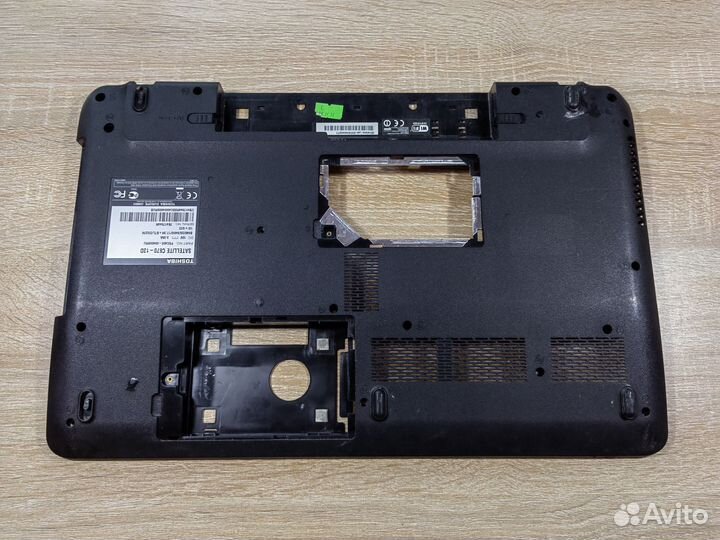 Поддон Toshiba C670