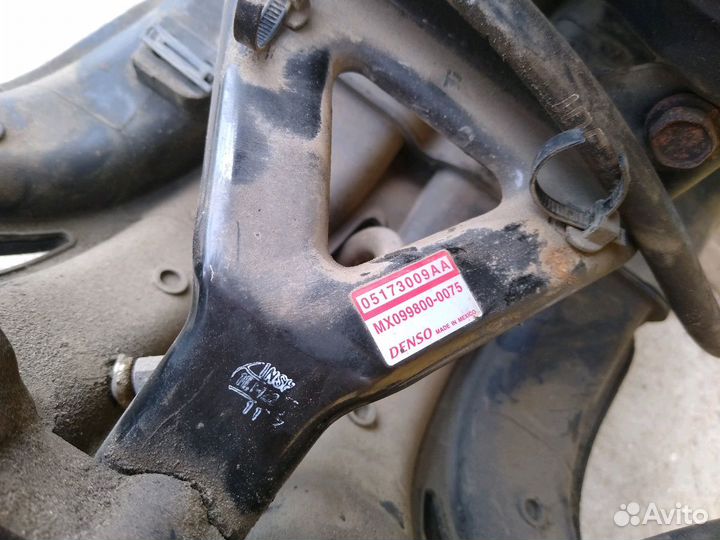 Впускной коллектор Крайслер