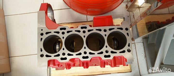 Блок цилиндров cummins 2 8