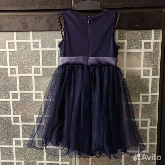 Платье нарядное