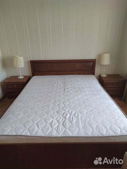 Спальный гарнитур бу