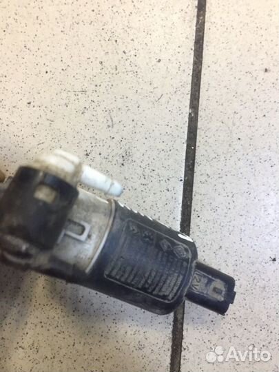 Моторчик омывателя Citroen Berlingo B9