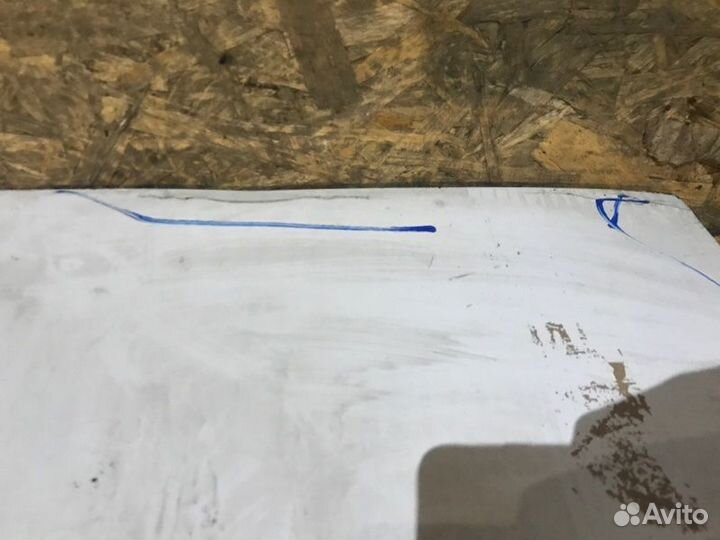 Дверь багажника правая Mercedes Vito W639 2.2