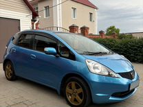 Honda Fit 1.3 CVT, 2010, 172 000 км, с пробегом, цена 790 000 руб.