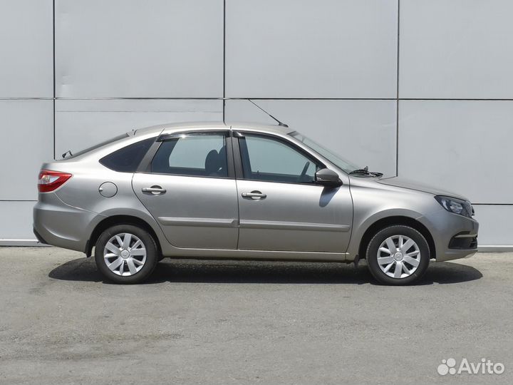 LADA Granta 1.6 МТ, 2020, 17 859 км