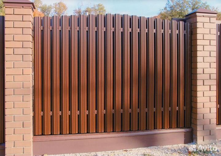 Забор из деревянного Штакетника
