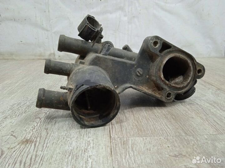 Корпус термостата Volkswagen Vento 1H2