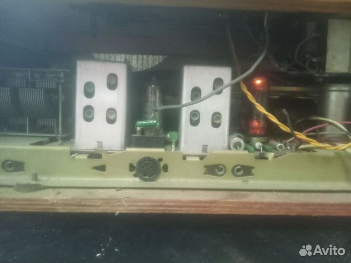 Радиола рекорд 353