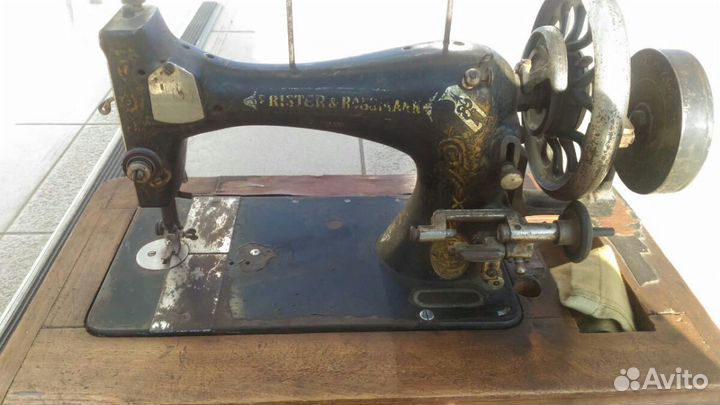 Швейная машина ручная 1905г