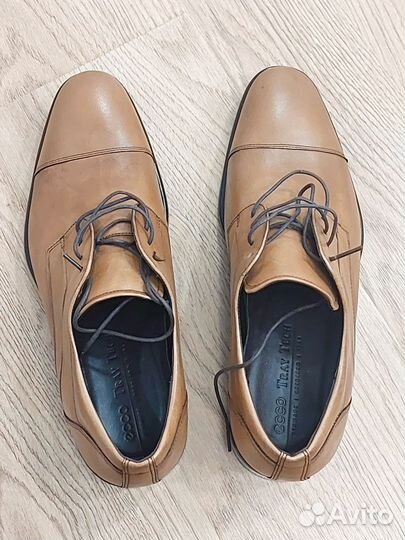 Продаю мужские ботинки новые оригинальные 44