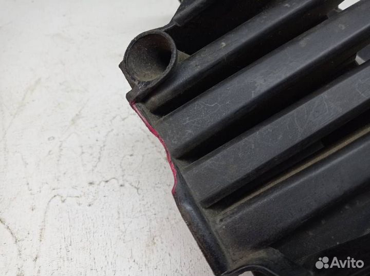 Кронштейн противотуманной фары правый Mercedes W169 A