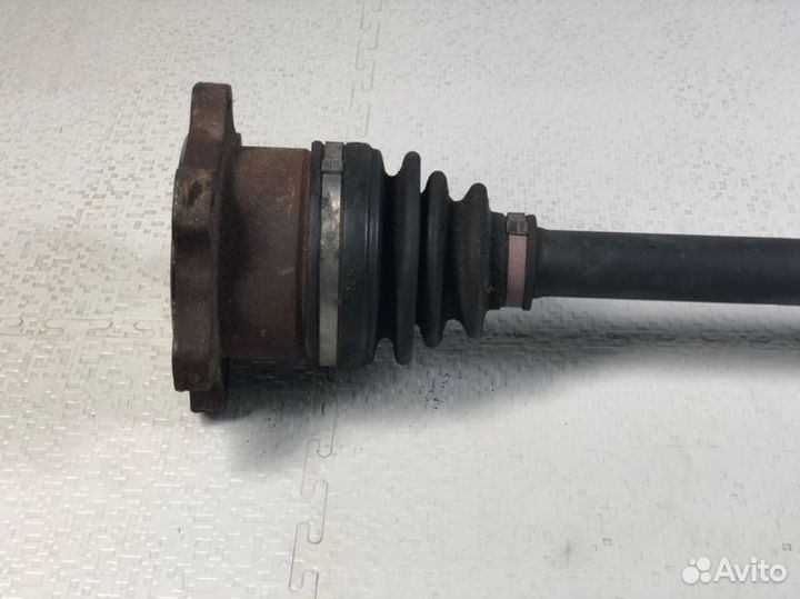 Привод задний левый Infiniti EX35 EX37 QX50 J50