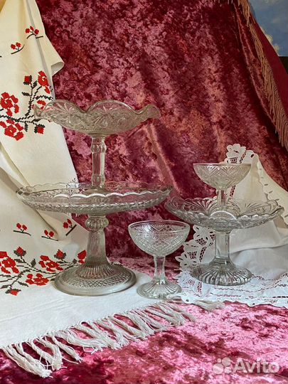 Старинное русское стекло Мальцов ваза на ножке