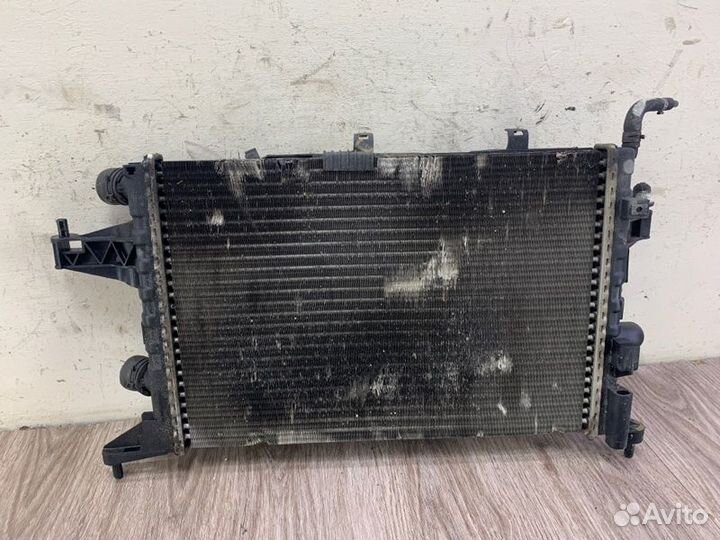 Кассета радиатора Opel Corsa C хетчбэк 5-ти дв