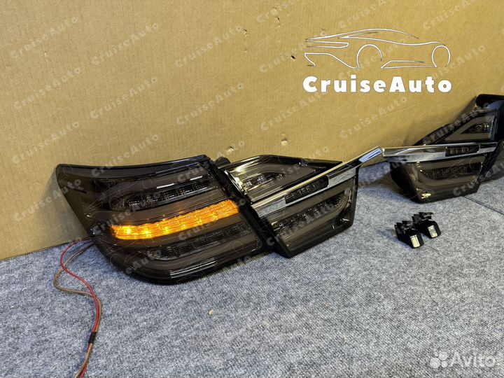 Задние фонари Camry 55 стиль Mercedes черные тонир
