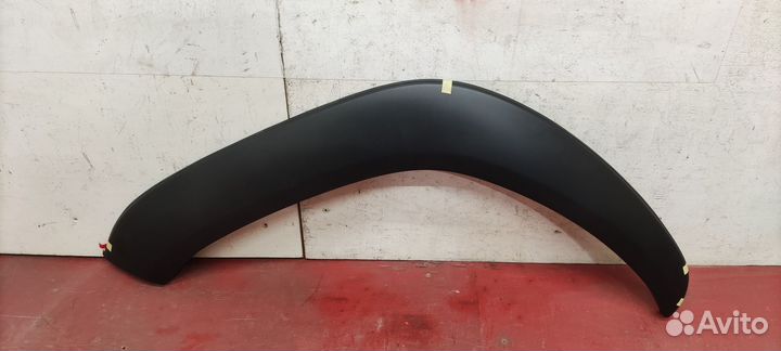 Расширитель арки передний левый Toyota Hilux